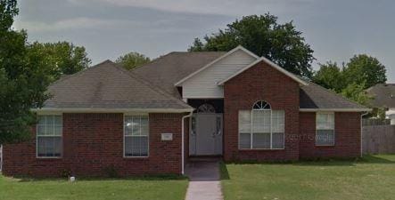 Photo - 1901 SW Spruce Rd House