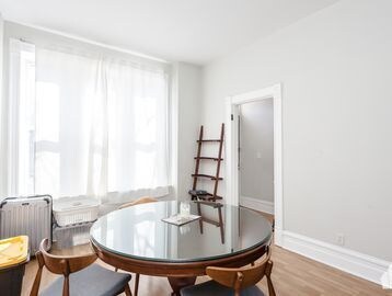 Foto del edificio - 2648 W Rice St
