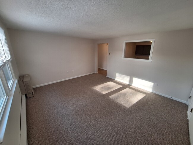 Photo - 204 Elm St Apartment