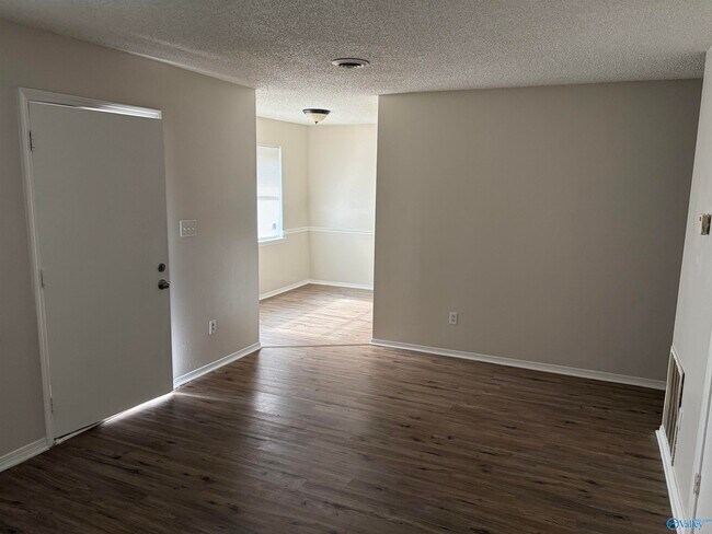 Foto del edificio - 12326 Chicamauga Trail SE