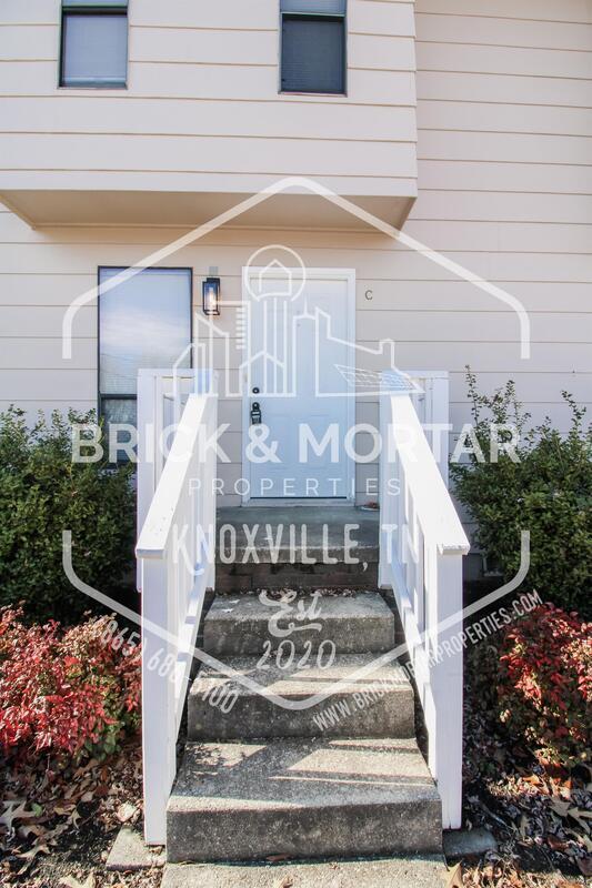 Building Photo - 2105 Belle Terra Rd