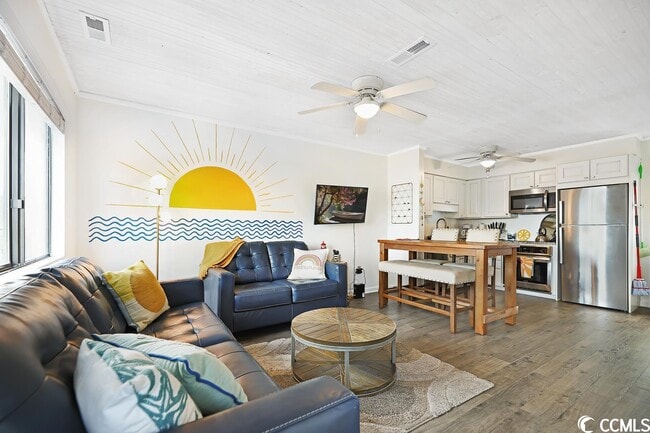 Building Photo - 5101 N Ocean Blvd