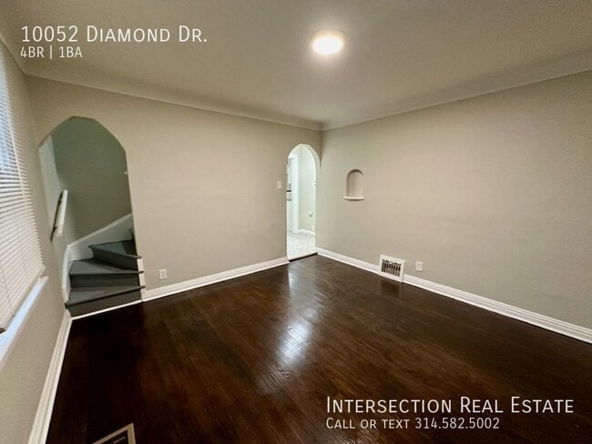 Building Photo - 10052 Diamond Dr