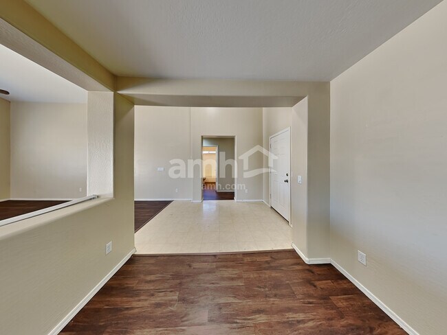 Building Photo - 12724 W Flores Dr