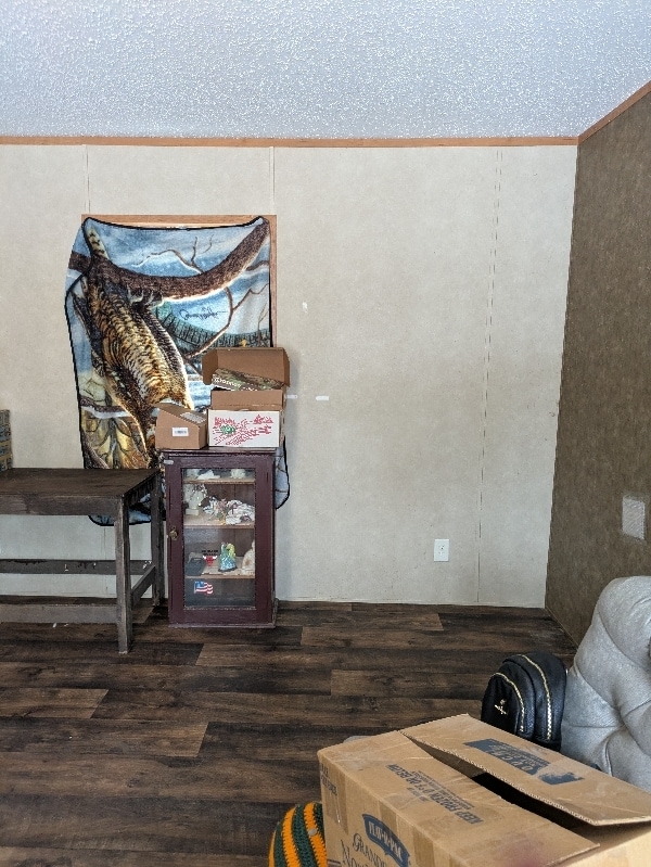 Building Photo - 1754 W Springville Rd