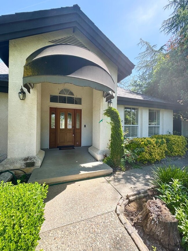 Foto del edificio - 1855 Gold Hills Dr