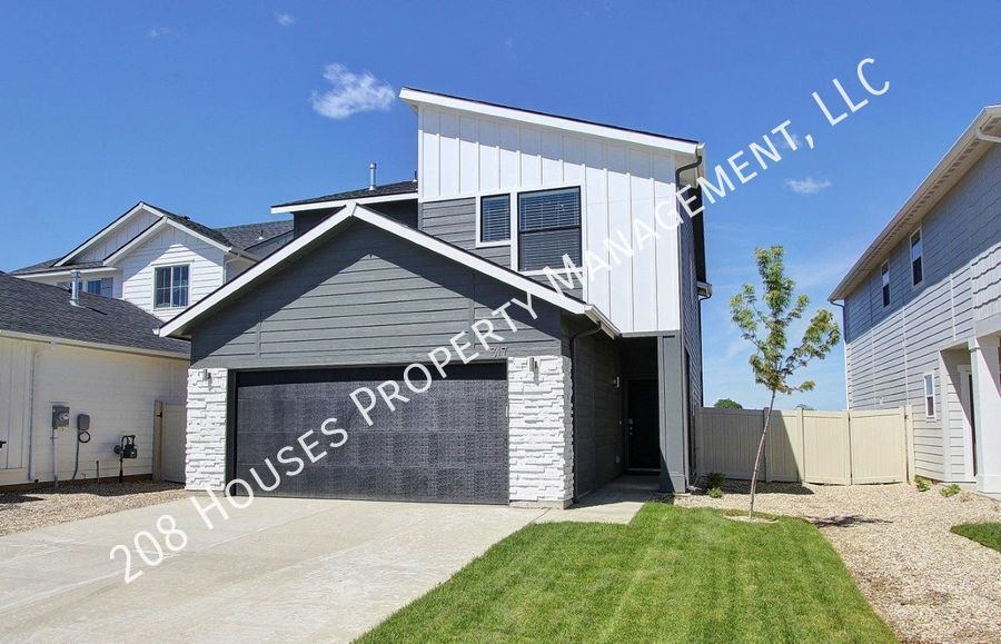 Immaculate Home Nestled in Baraya Sub House for Rent in Meridian, ID