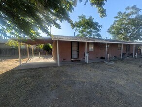 Building Photo - 720 Vermont Ave