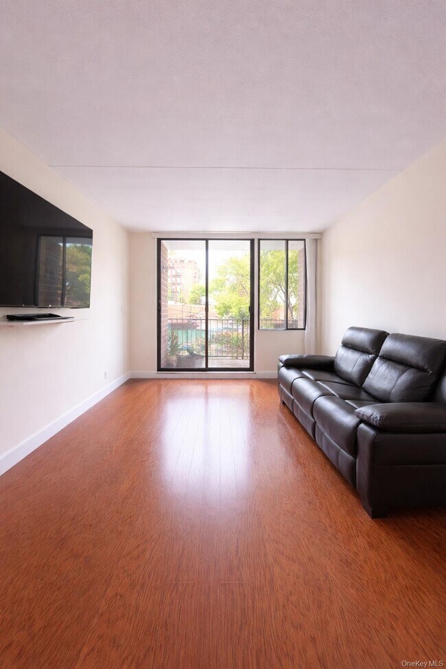 Foto del edificio - 36-41 Union St