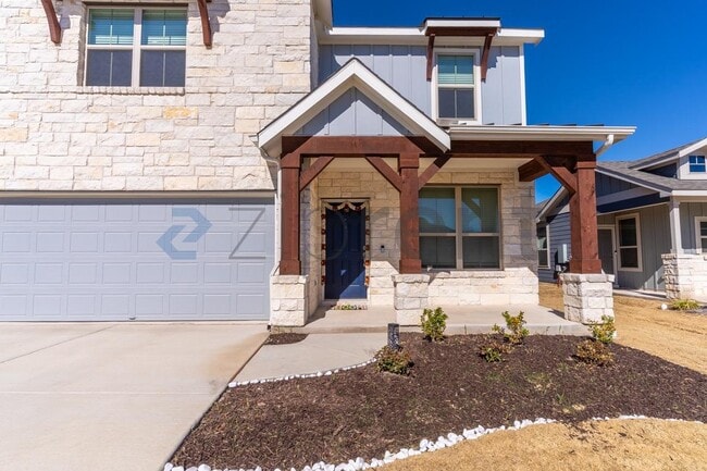 Building Photo - 113 Redonda Dr