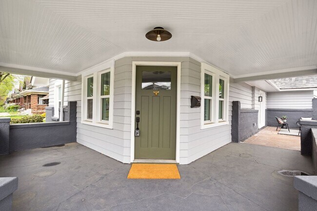 Foto del edificio - 4001 Broadway St