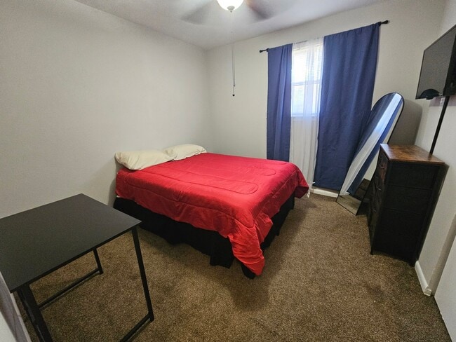 Foto del edificio - 7567 Wendell Dr