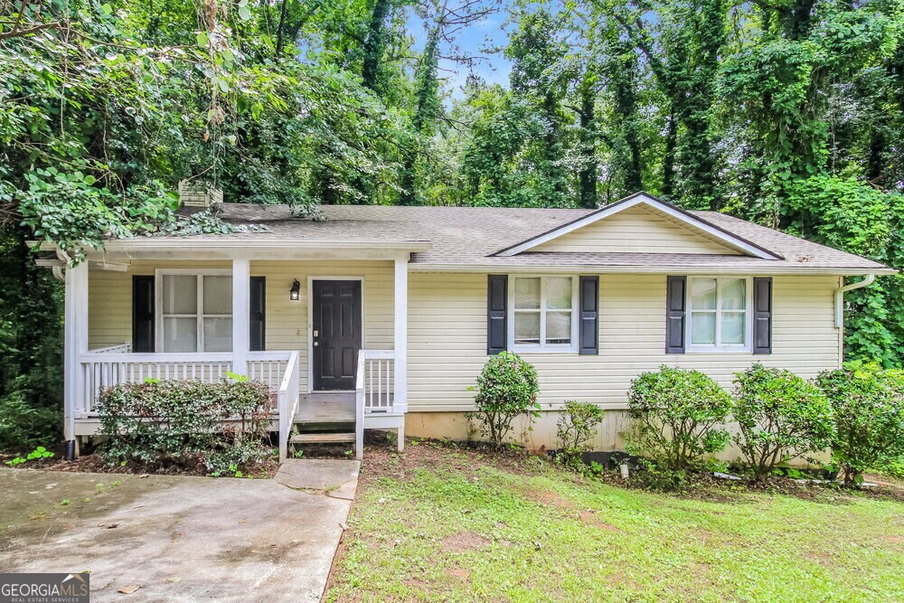 Foto principal - 481 Village Square Ct