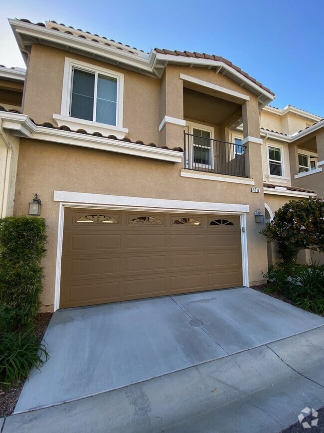 Building Photo - 6939 Tourmaline Pl