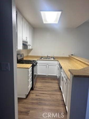 Building Photo - 14448 Benefit St