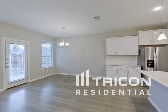 Foto del edificio - 608 Cherry Hill Rd