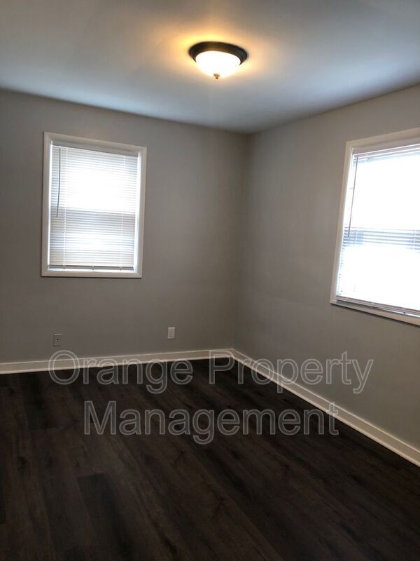 Building Photo - 4609 Cass St