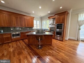 Building Photo - 8505 Howell Rd