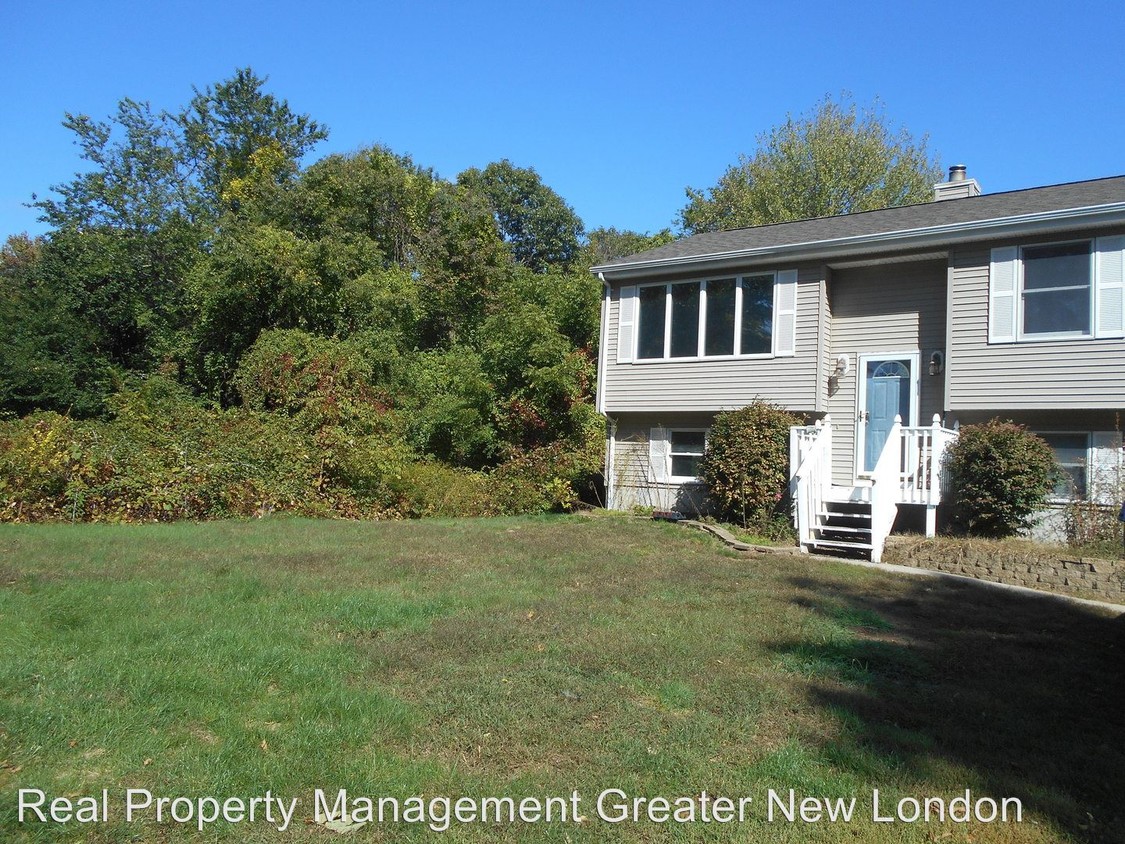 Primary Photo - 180 Whalehead Rd