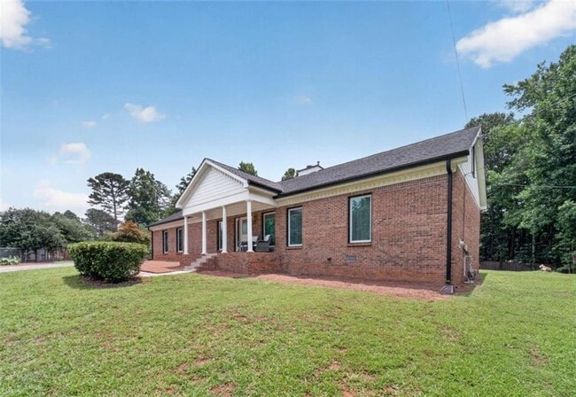 Building Photo - 1799 Jimmy Dodd Rd