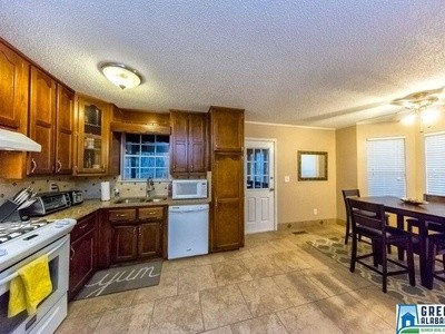 Building Photo - 3397 Cedarbrook Cir