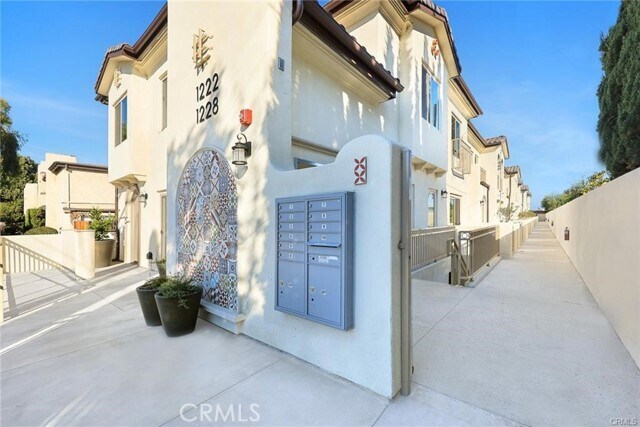 Foto del edificio - 1222 Temple City Blvd