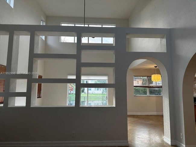 Building Photo - 140 NW 117th Terrace