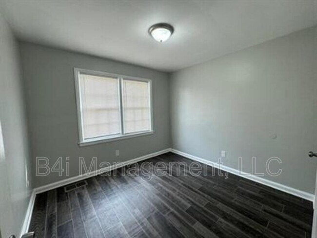 Foto del edificio - 3039 9th St