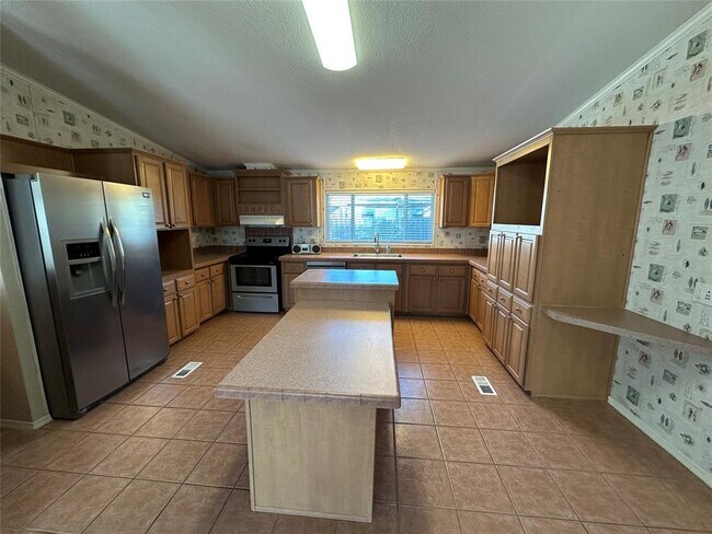 Foto del edificio - 104 Ramirez St