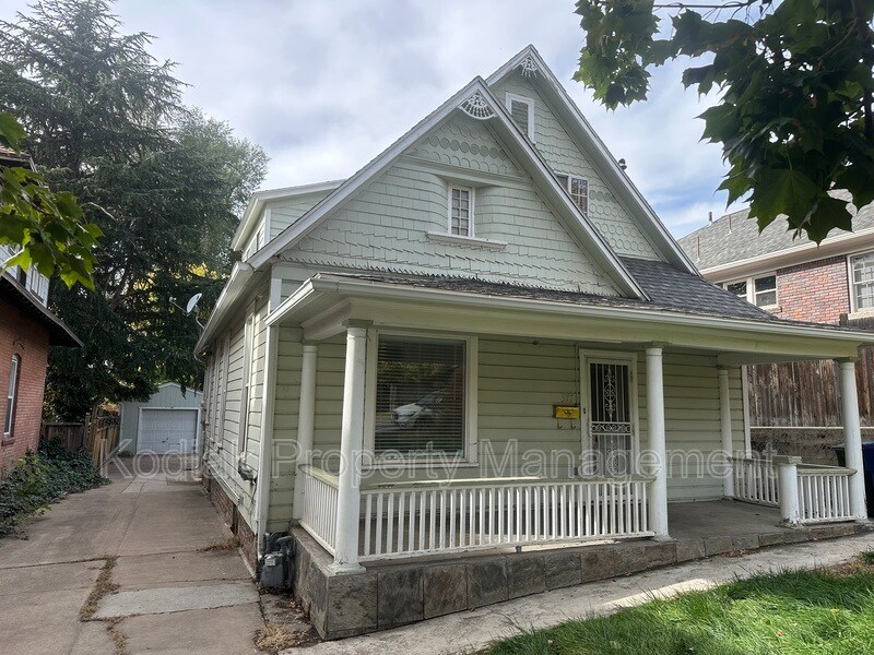 Primary Photo - 377 I St