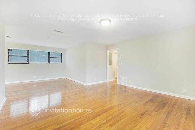 Building Photo - 2938 Charme Ct