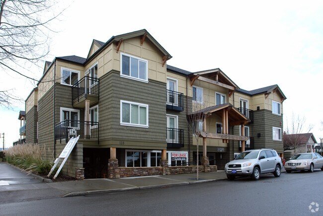Foto del edificio - 128 4th Ave S