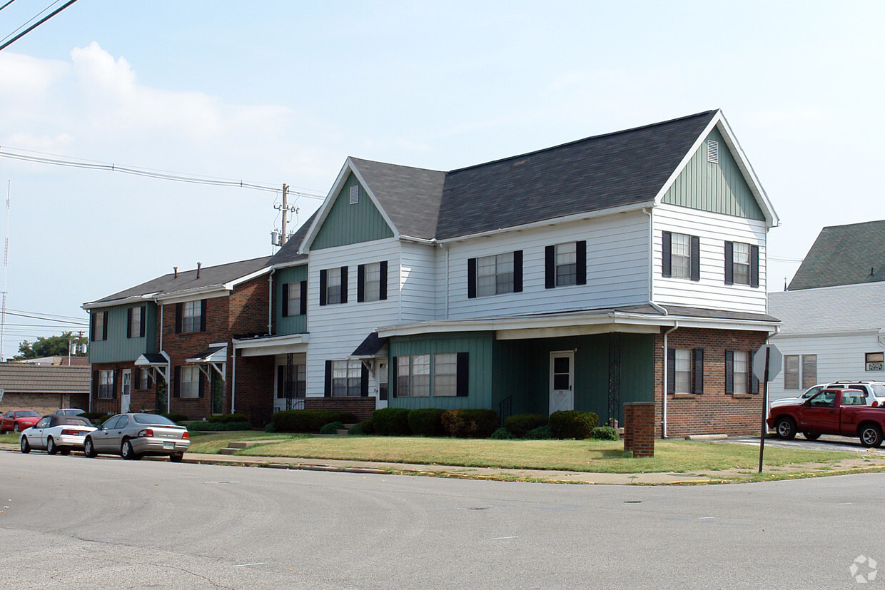 Primary Photo - 201-213 N 12th Ave