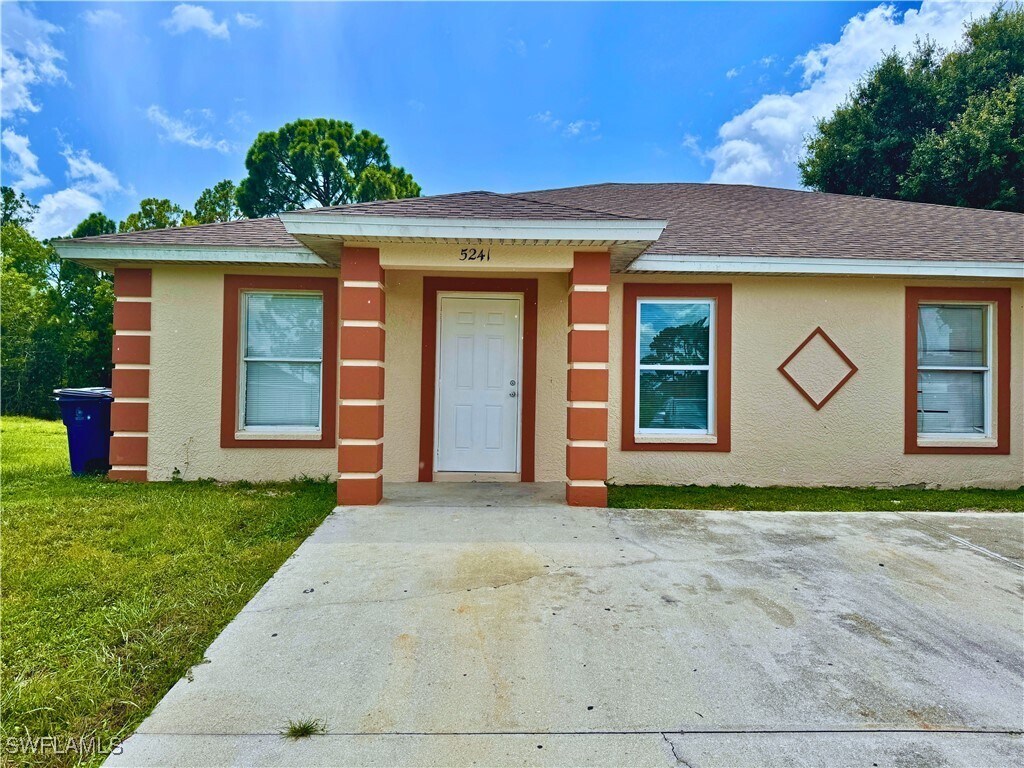 Foto principal - 5241 28th St SW
