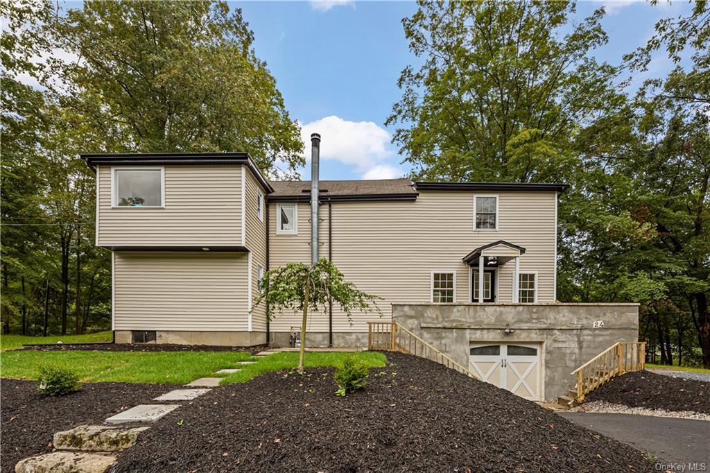 Foto principal - 24 Johnsontown Rd