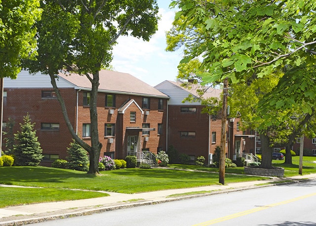Photo - Charlesbank Gardens Apartments