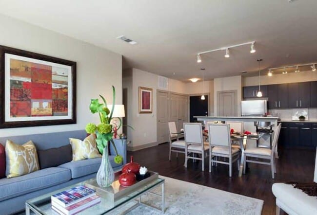 Building Photo - 3 bedroom in Houston TX 77019