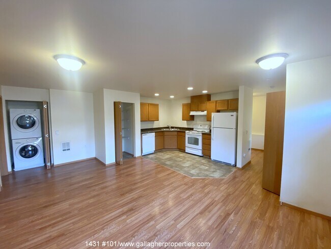 Building Photo - 1431 NW 62nd St
