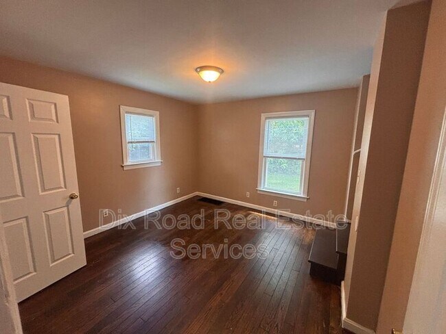 Foto del edificio - 2237 Nomad Ave