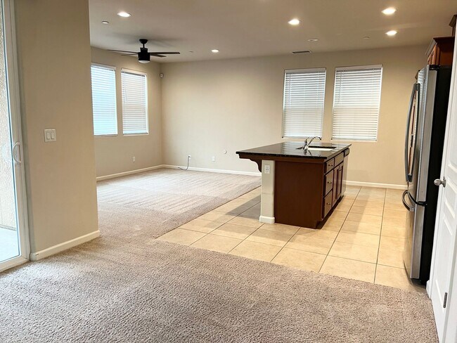 Foto del edificio - Charming Clovis 3 bed / 2 bath