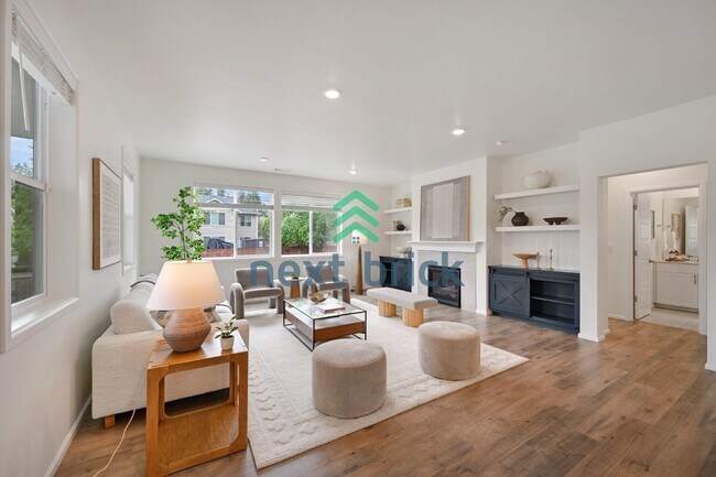 Foto del edificio - 5 Bed and 2.75 Bath, Spacious Maple Valley Home with Office, Loft & 2-Car Garage Available for Rent!