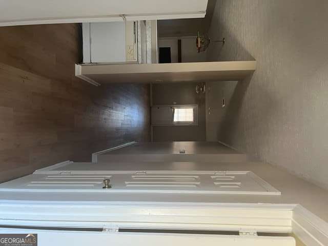 Building Photo - 1290 Knoll Ct NW