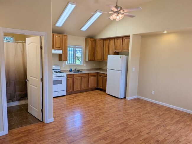 Foto del edificio - 17541 Orchard Ln