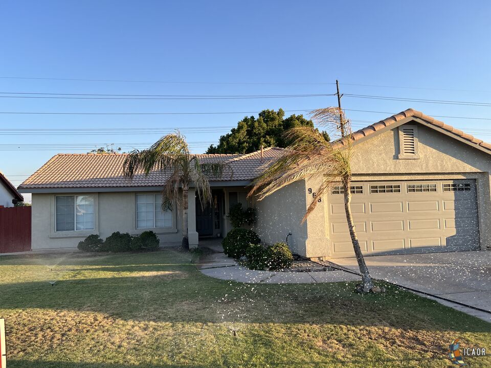 Primary Photo - 968 Alameda St