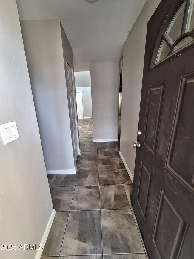 Foto del edificio - 2940 N 38th St