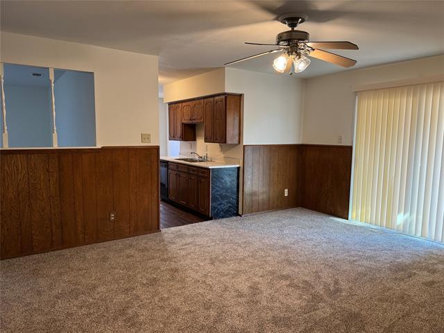 Foto del edificio - 343 Shorewood Dr