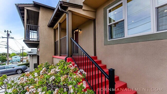 Foto del edificio - 65 Burbank Ave