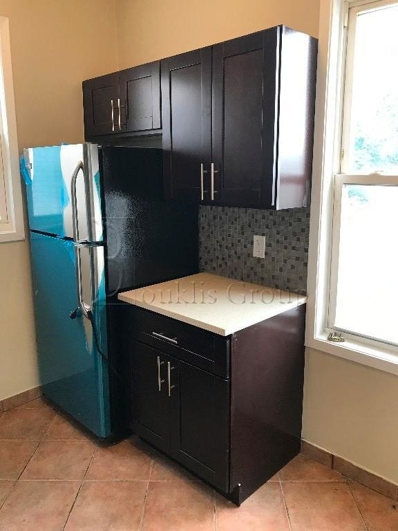 Building Photo - 2878 Miles Ave