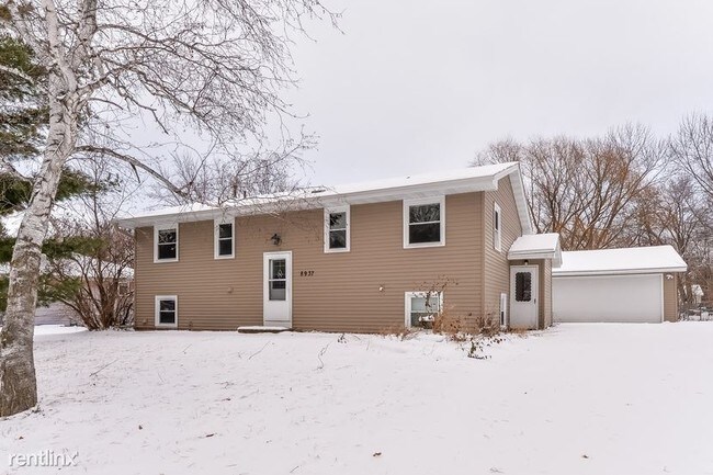 Building Photo - 5 br, 2 bath House - 8937 Indahl Ave S