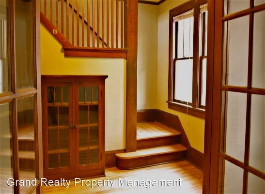 Building Photo - 4 br, 2 bath House - 730 Lexington Avenue